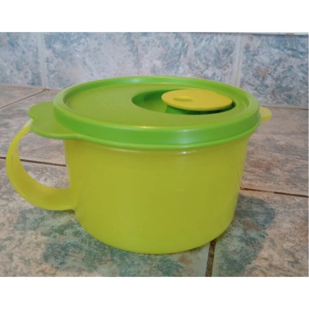 Tupperware CrystalWave Soup Mug (2 Cups) Container Microwavable Chartreuse Green